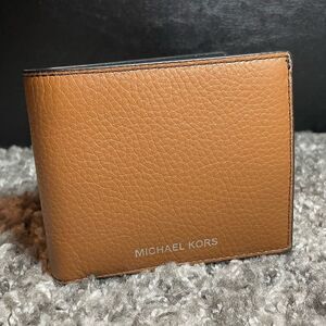 NWT Michael Kors Mens Pebbled Leather Billfold Wallet